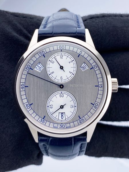 Patek Philippe Complications 5235G-001